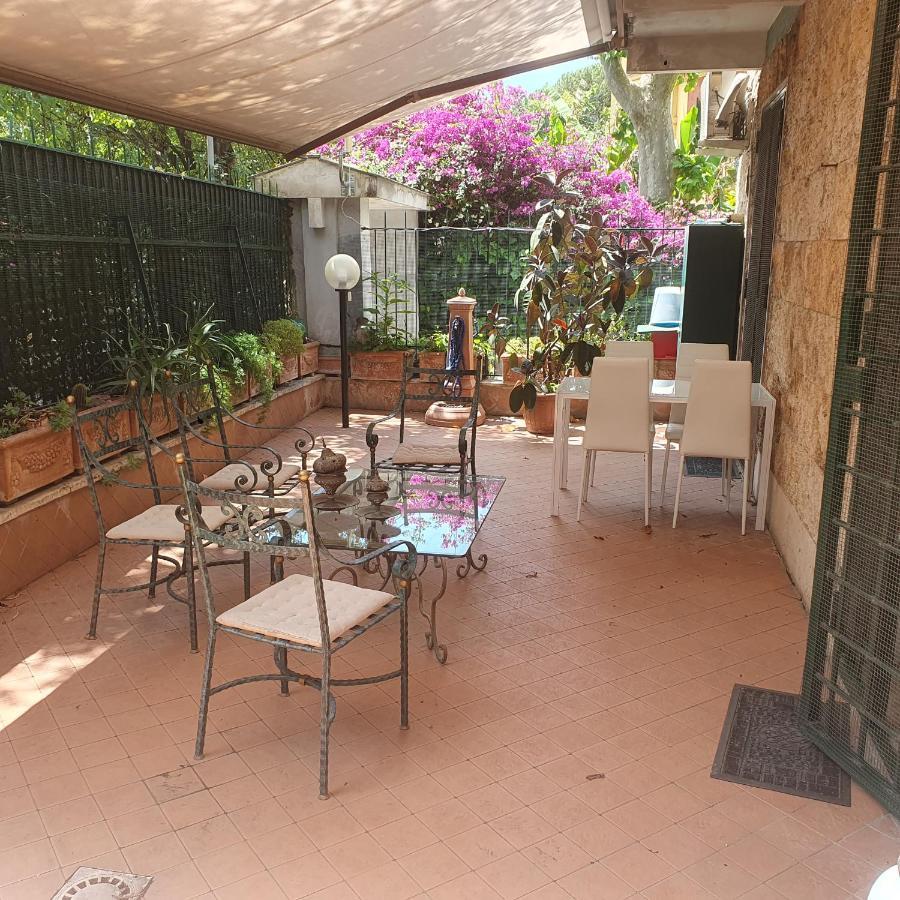 Appartamento Mary Grace House Roma Esterno foto
